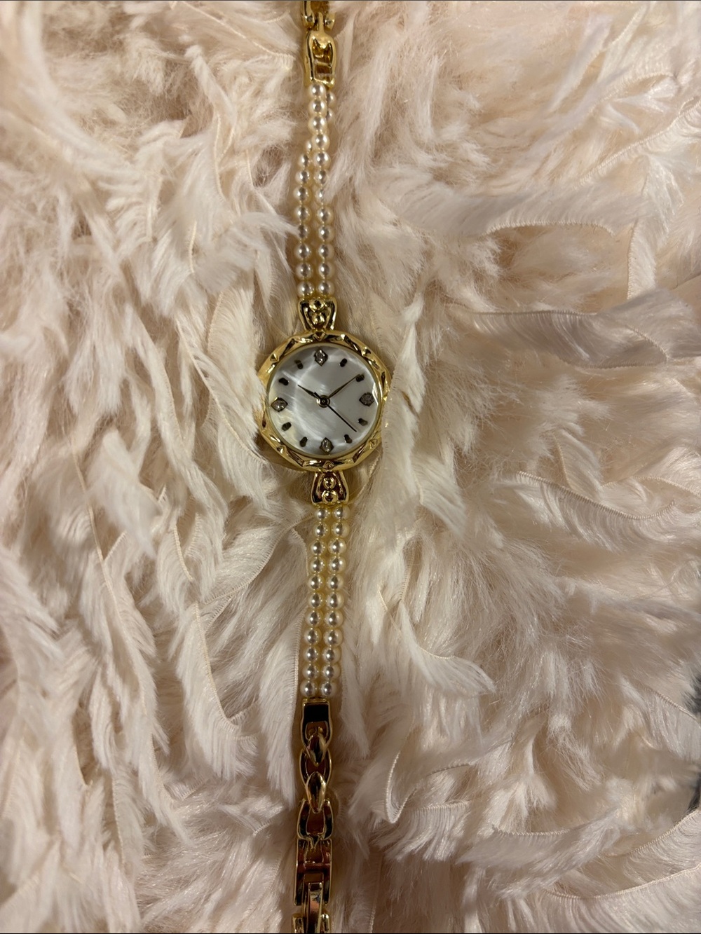 Francesca's Collections Gold Pearl Chain Bracelet Watch - Picture 2 of 5